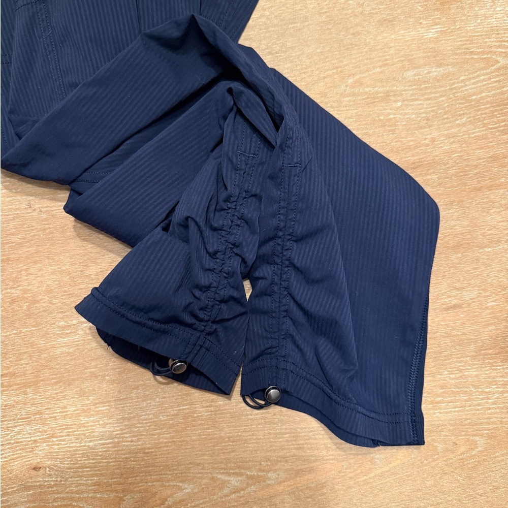 Lululemon Dance Studio Navy Ankle Active Pants 6 - Picture 6 of 7